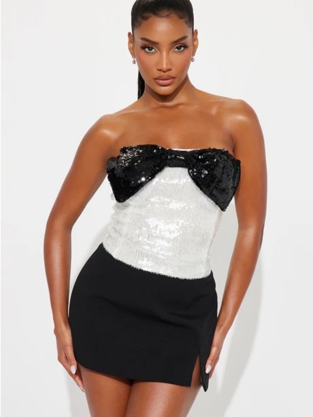 ✨ BECCA SEQUIN STRAPLESS TOP ✨